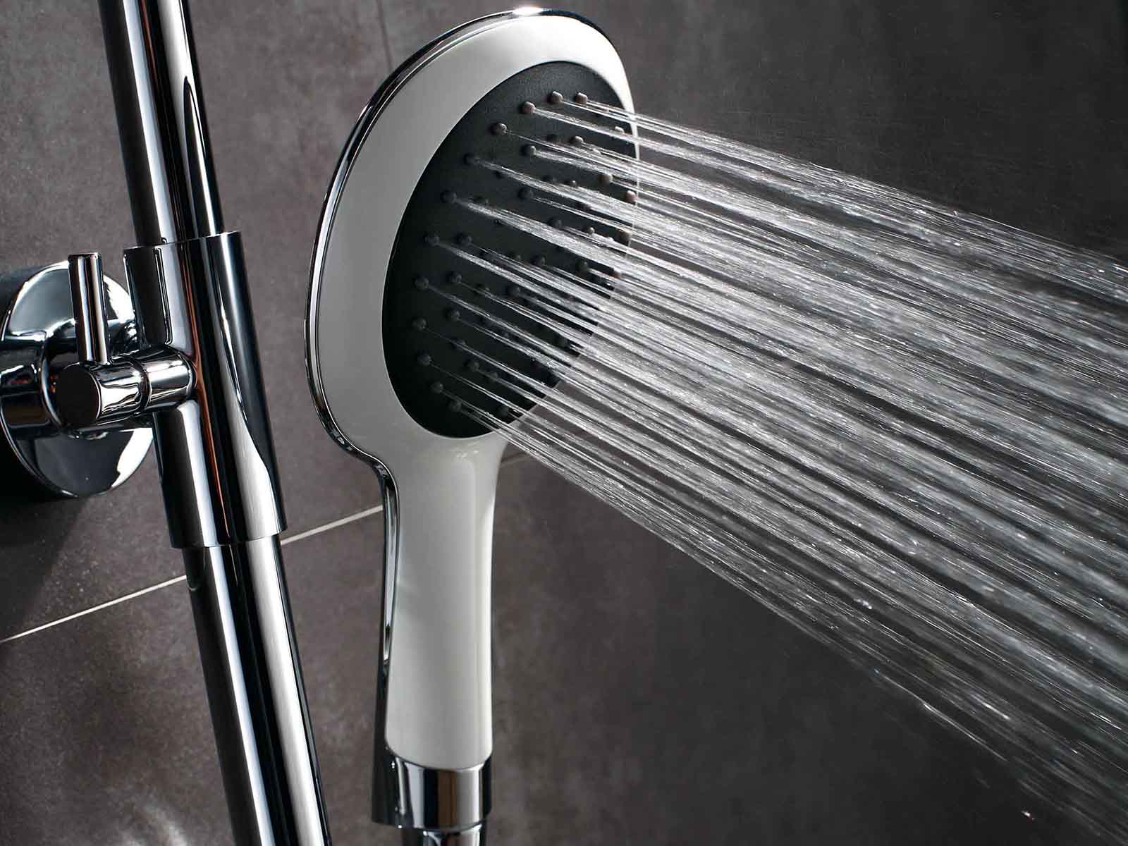 不同的花灑漏水原因都有對(duì)應(yīng)的花灑維修方法，無(wú)法維修時(shí)建議更換