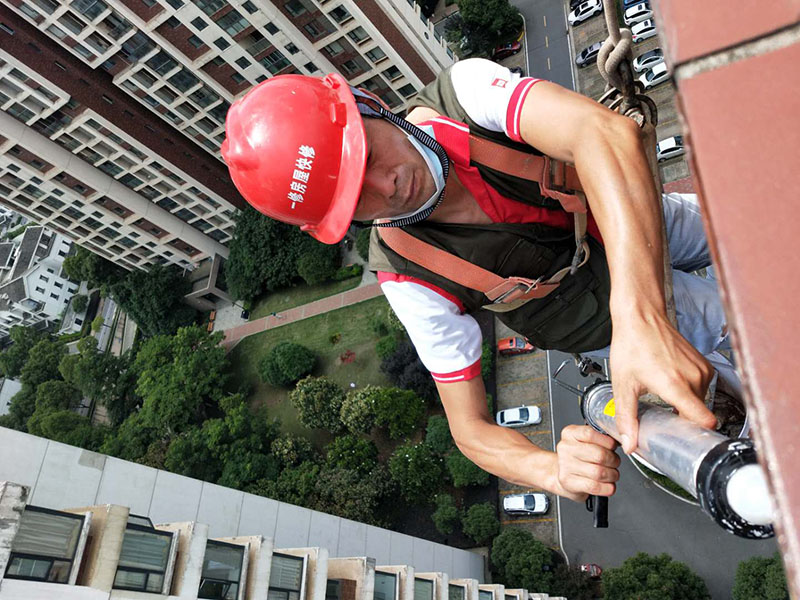 北京老房子重新做防水要多少錢，免砸磚防水施工可靠嗎