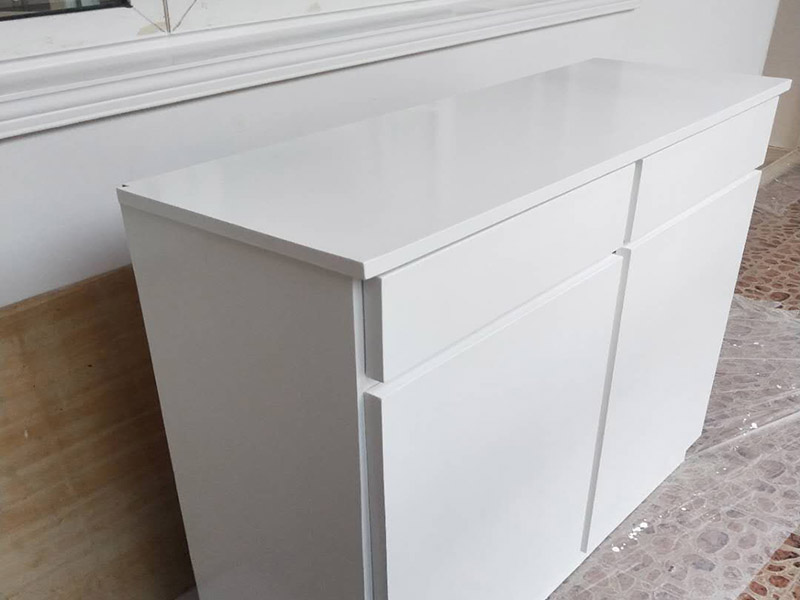 歡迎到中山久益一修官網(wǎng)預(yù)約東鳳鎮(zhèn)櫥柜衣柜維修上門服務(wù)，了解東鳳鎮(zhèn)櫥柜衣柜維修公司哪家專業(yè)，對(duì)比東鳳鎮(zhèn)櫥柜衣柜維修報(bào)價(jià)及方案，中山久益一修提供東鳳鎮(zhèn)櫥柜衣柜維修免費(fèi)咨詢報(bào)價(jià)，在線傳圖診斷，先預(yù)算再上門等服務(wù)，支持東鳳鎮(zhèn)櫥柜衣柜維修先服務(wù)后付款，不滿意免費(fèi)返工。  櫥柜衣柜維修是東鳳鎮(zhèn)久益一修提供的360類服務(wù)項(xiàng)目之一，中山久益一修給東鳳鎮(zhèn)客戶提供房屋裝修+維修+安裝一站式服務(wù)，中山門店地址京在您家附近，歡迎歡迎你來(lái)久益一修實(shí)體店咨詢東鳳鎮(zhèn)櫥柜衣柜維修報(bào)價(jià)及方案，久益一修是全國(guó)連鎖品牌，服務(wù)300個(gè)城市區(qū)域，擁有5000多名技師。  中山東鳳鎮(zhèn)櫥柜衣柜維修公司哪家好，東鳳鎮(zhèn)櫥柜衣柜維修服務(wù)優(yōu)選方案，快30分鐘極速上門，東鳳鎮(zhèn)墻面快翻新3-7天標(biāo)準(zhǔn)化服務(wù)；東鳳鎮(zhèn)防水維修超長(zhǎng)5年質(zhì)保，不滴水再付款；承諾再小的東鳳鎮(zhèn)水電維修項(xiàng)目，也都有質(zhì)保服務(wù)；大型裝修工地全天施工監(jiān)管，客戶.工人.監(jiān)理在線聯(lián)動(dòng)。	  中山久益一修提供東鳳鎮(zhèn)櫥柜衣柜維修上門服務(wù)的同時(shí)，還提供東鳳鎮(zhèn)舊房墻面翻新、東鳳鎮(zhèn)廚衛(wèi)防水維修、東鳳鎮(zhèn)室內(nèi)局部裝修翻新、東鳳鎮(zhèn)水管水龍頭維修、東鳳鎮(zhèn)衛(wèi)浴馬桶疏通、東鳳鎮(zhèn)家具門窗維修、東鳳鎮(zhèn)家電空調(diào)維修等服務(wù)，至2021年已服務(wù)1200萬(wàn)家庭及企業(yè)用戶，滿意度高達(dá)98%。