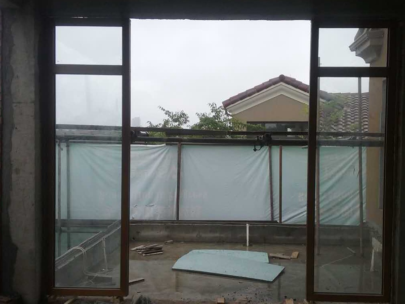 修塑鋼窗,斷橋鋁和塑鋼哪個好，塑鋼門