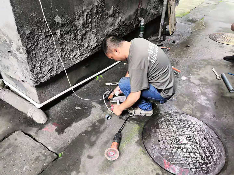 重慶修水管應(yīng)該找誰(shuí)，哪里能快速找到水